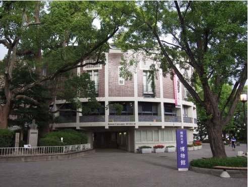 現在の円形図書館外観.jpg